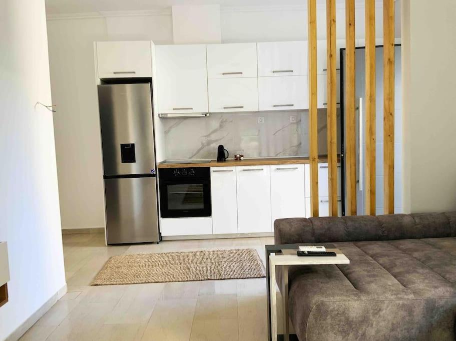 2 Bedroom Family Apartment With Free Parking Thessaloniki Exterior photo
